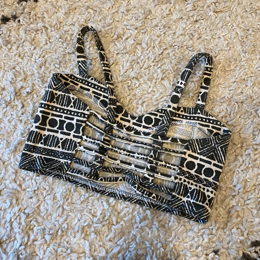 Brandy Melville Black/White Print Backless Crop Top